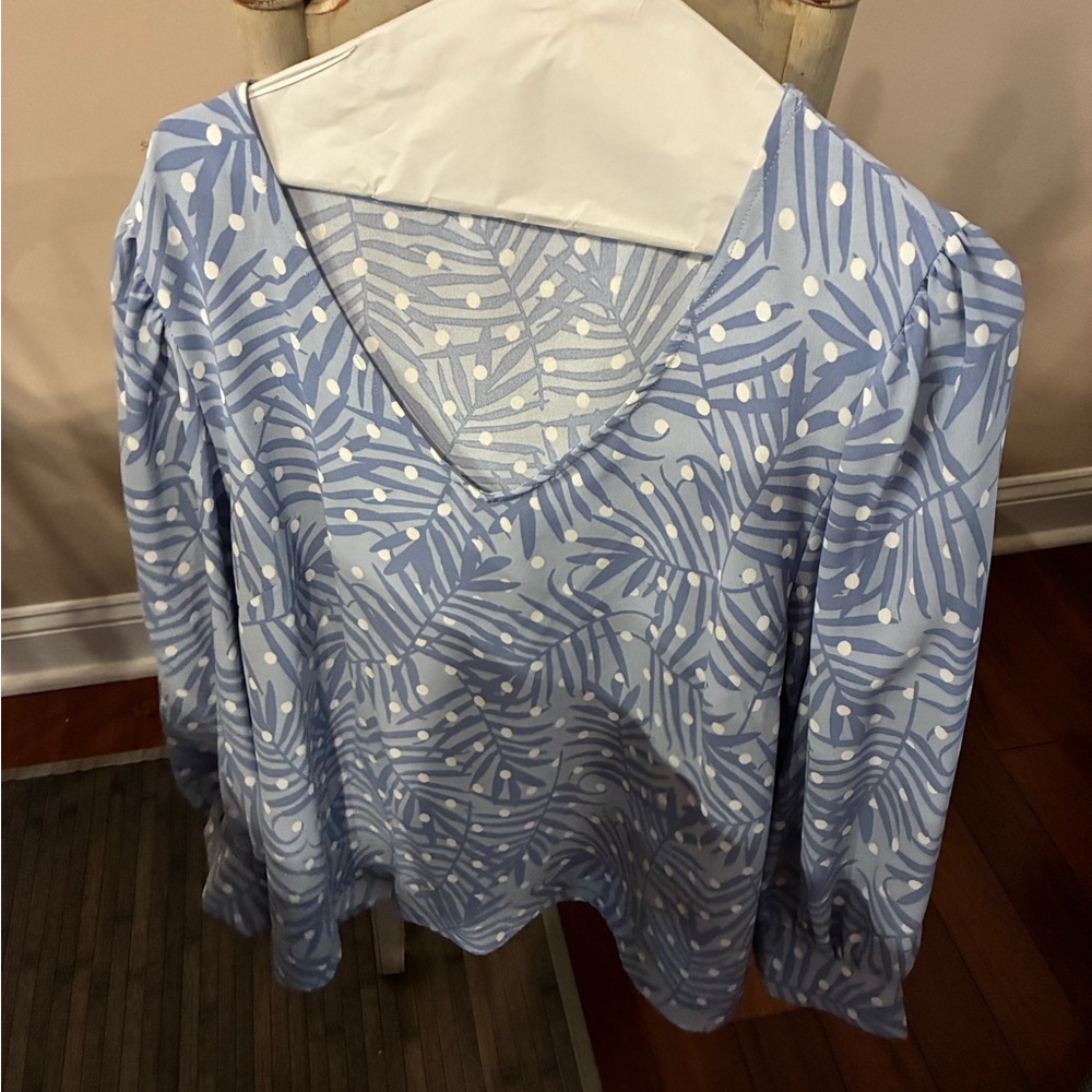 Stylish Blue and White Patterned Blouse